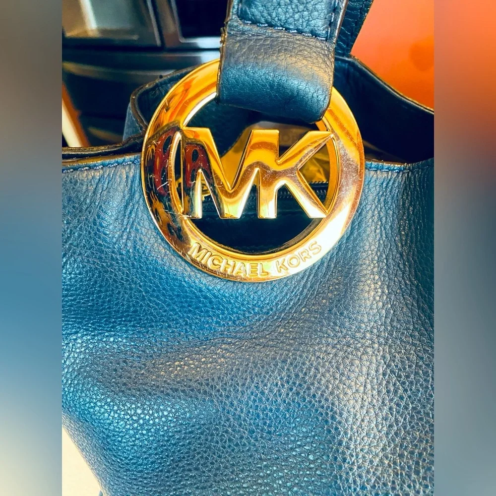 MICHAEL KORS Fulton Blue Pebble Leather Gold MK Logo Hobo Shoulder Bag, EUC